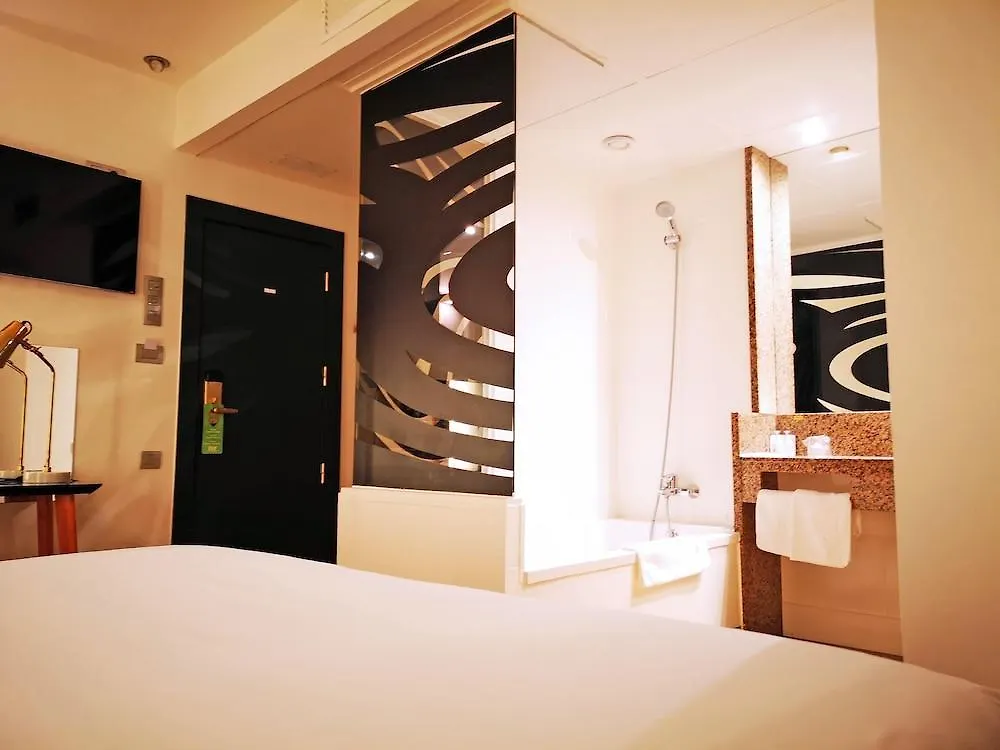 H La Paloma Love Hotel - Adults Only برشلونة