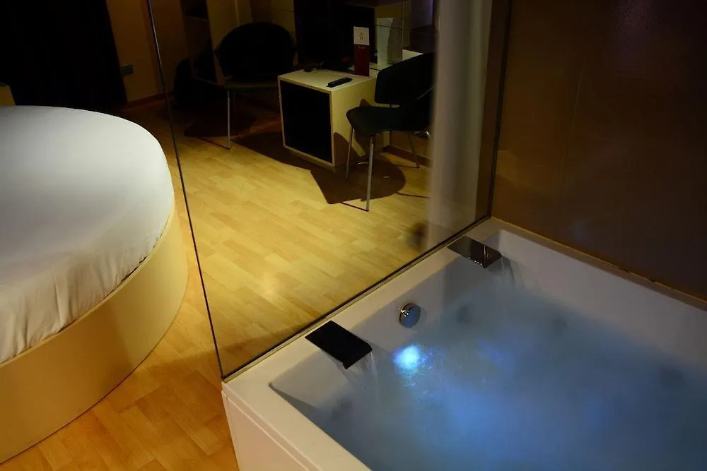 H La Paloma Love Hotel - Adults Only برشلونة